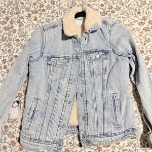 Old Navy Light Blue Jean Jacket with Cream Sherpa Lining
